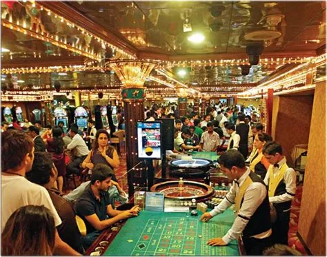 What is the punishment for gambling in mumbai?