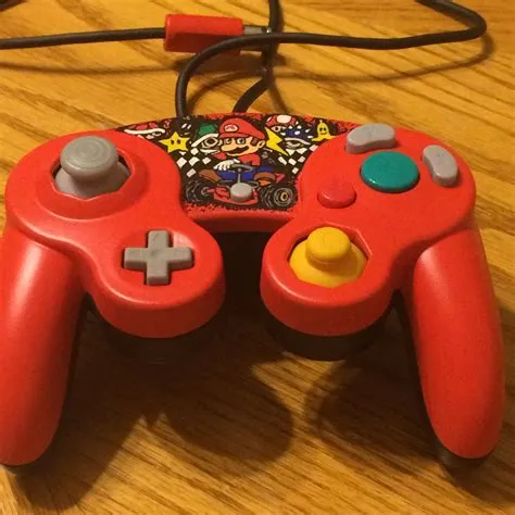 Can i play mario kart with a gamecube controller?