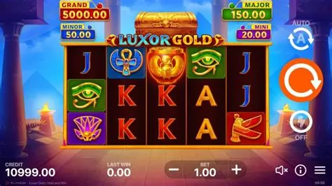 How many slots are at luxor?