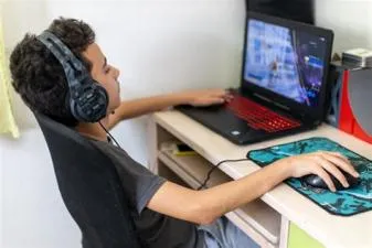 What is the effect of video games on learning english?