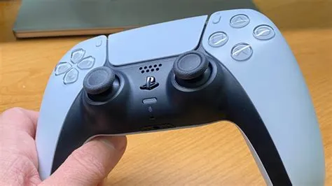 Can you feel the weather on ps5 controller?