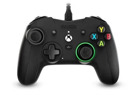 Is xbox cloud gaming only with controller?