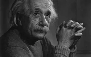 Was albert einstein an introvert?