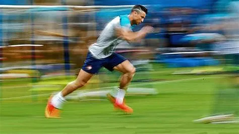 How fast can ronaldo run at 36?