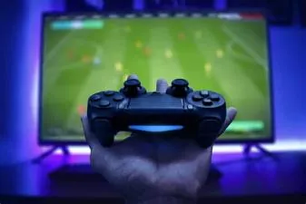 Do you need a controller to play fifa 23 on pc?