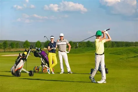 Can you play golf with friends 2 player?