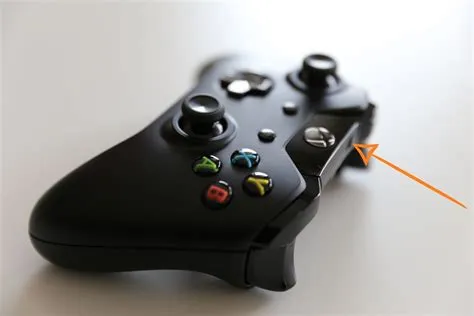 Can you connect more than 4 controllers to an xbox one?