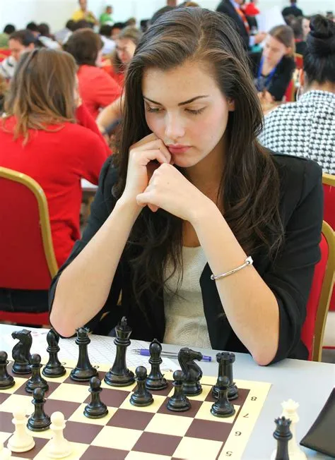 Is there a female gm in chess?