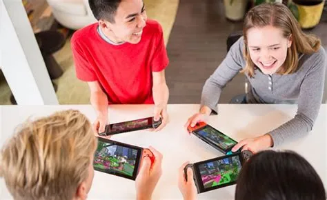 How do you play switch without friends knowing?