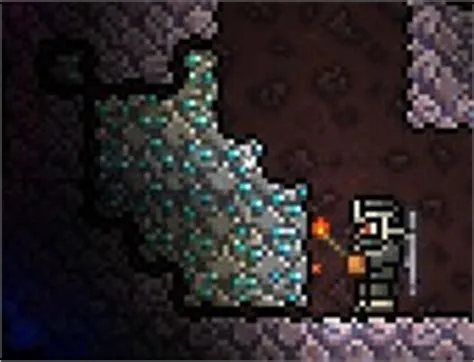 Is there diamond armor in terraria?