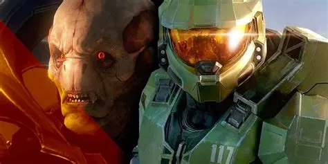 How many people survived halo 1?