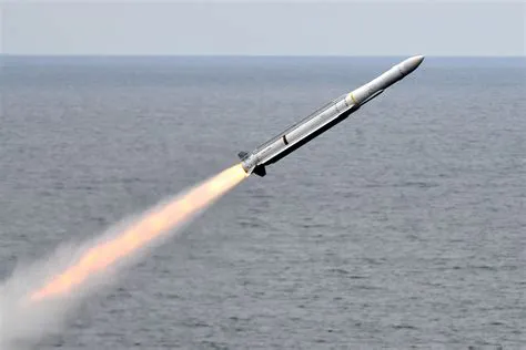 Can a missile fly from russia to usa?