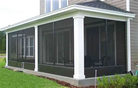 What is a screened in porch called in florida?