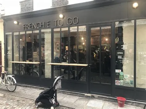 Who owns frenchie paris?