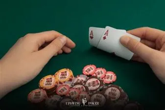 What is the percent of getting pocket aces?