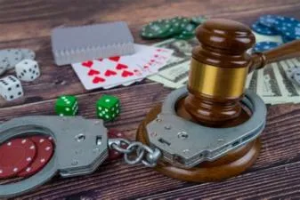 Is there a reward for reporting illegal gambling in texas?