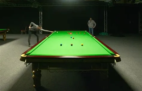 Whats harder snooker or pool?