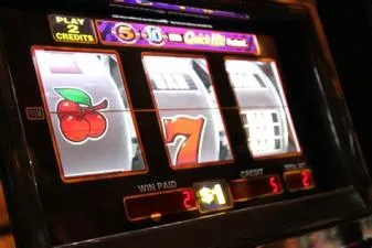 What percentage does a slot machine take?