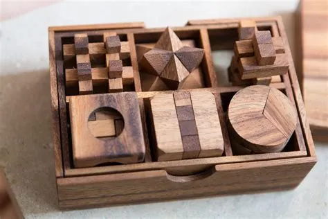 What is the best wood for puzzles?