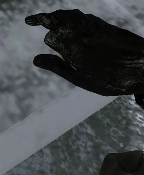 Is reznov missing a finger?