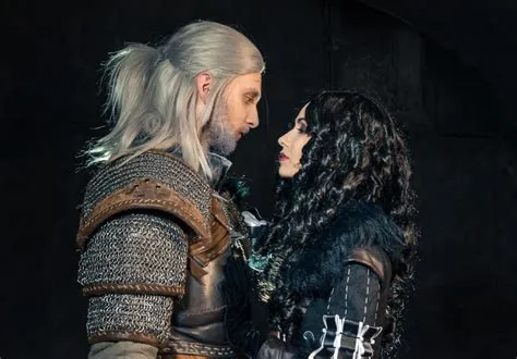 Who is more powerful yennefer or geralt?