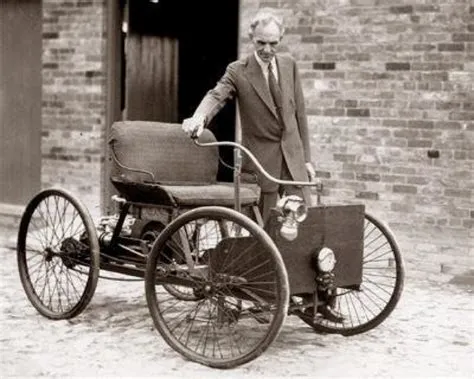 What car did henry ford own?