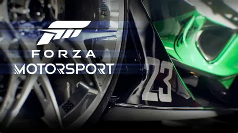 Is forza motorsport 7 online?