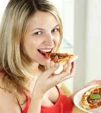 Can i eat pizza while pregnant?