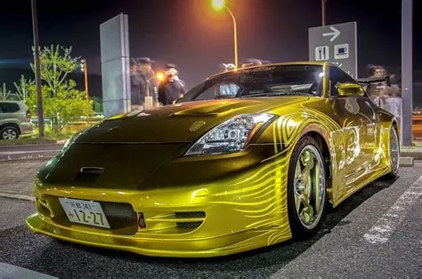 What is the yellow car in tokyo drift?