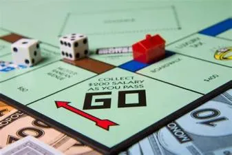 Do you start with 200 in monopoly?