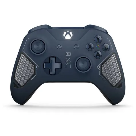 Which version of xbox controllers have bluetooth?