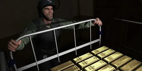 What is the best option for the big score heist?