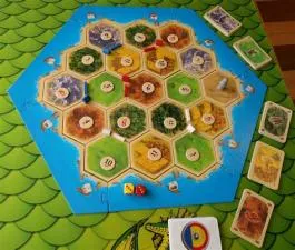 What is the max hand size in catan?