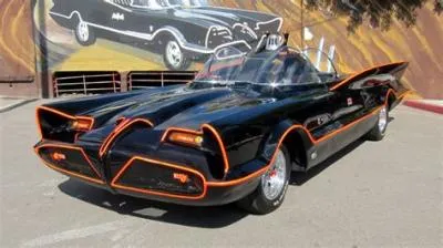 What car does batman own?