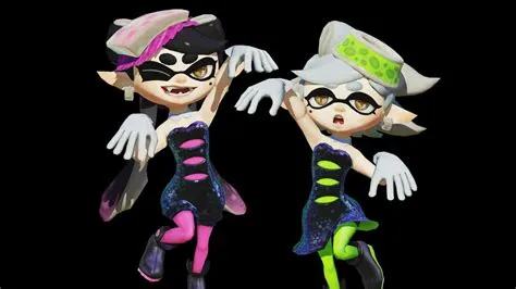 Are the squid sisters twins?